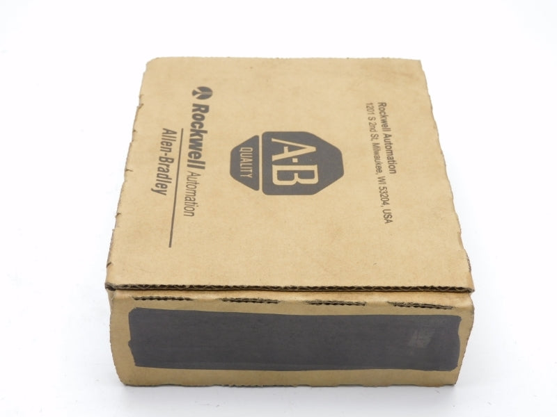 ALLEN BRADLEY 1769-OW8I SER. B F/W 3.1 DATE: 2018 NSFS