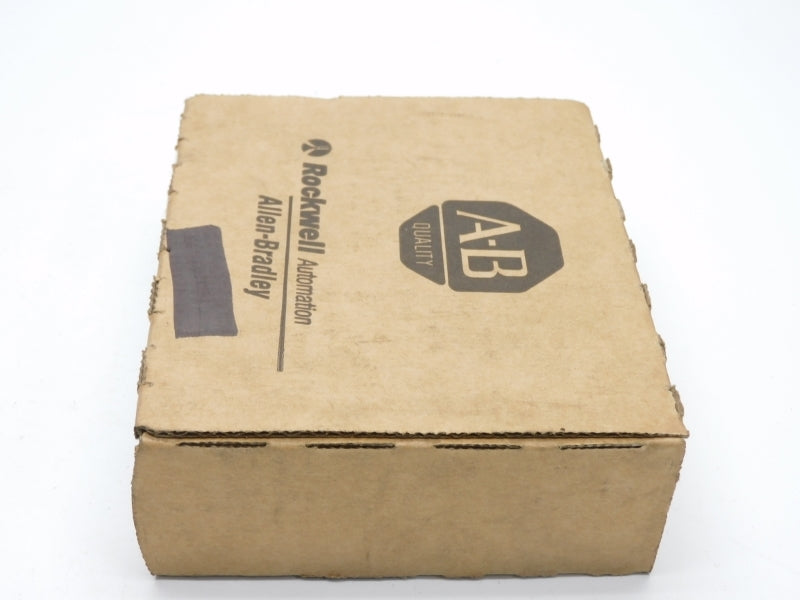 ALLEN BRADLEY 1769-OW8I SER. B F/W 3.1 DATE: 2012 NSFS