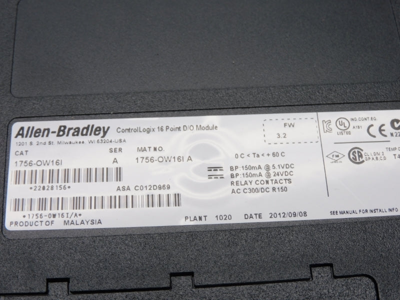 ALLEN BRADLEY 1756-OW16I SER. A F/W 3.2 24VDC NSMP