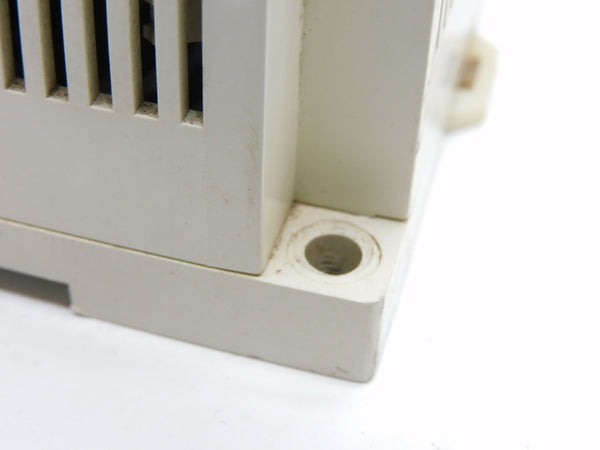 ALLEN BRADLEY 1745-E105 SER. B 120/240VAC 15A UNMP