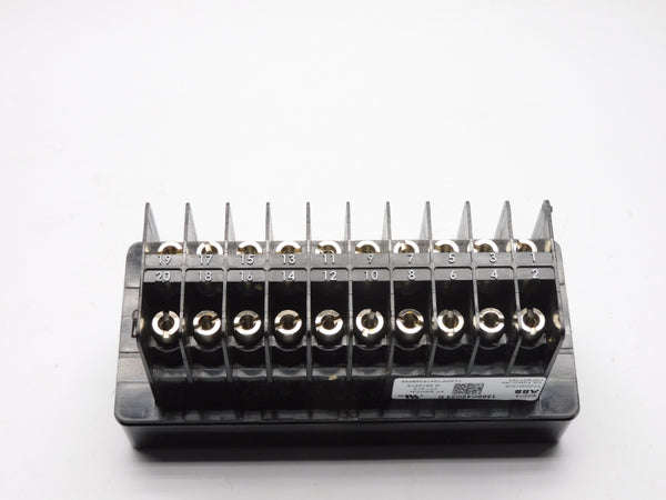 ABB 1VAPFT0419068033 1586C42G24 FT1-213 NSNP