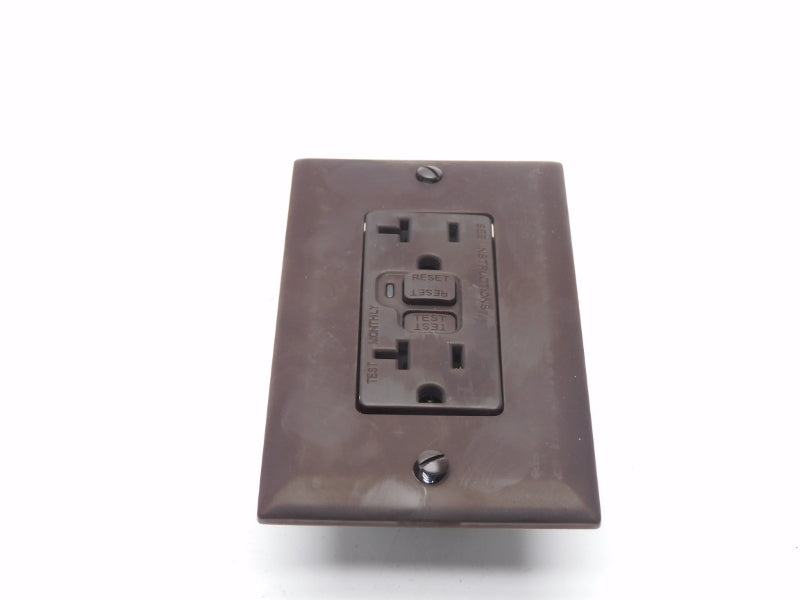 PASS&SEYMOUR LEGRAND 2095 125VAC 20A NSMP