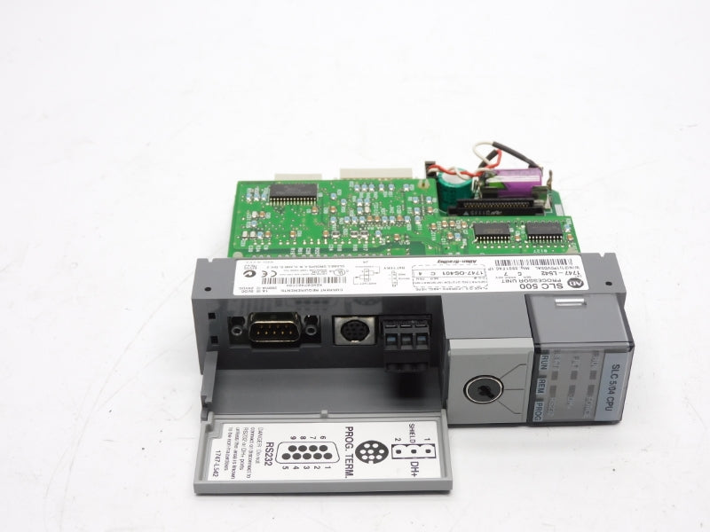 ALLEN BRADLEY 1747-L542 SER. C 24VDC 1A F/W 4 (NO KEY) NSNP