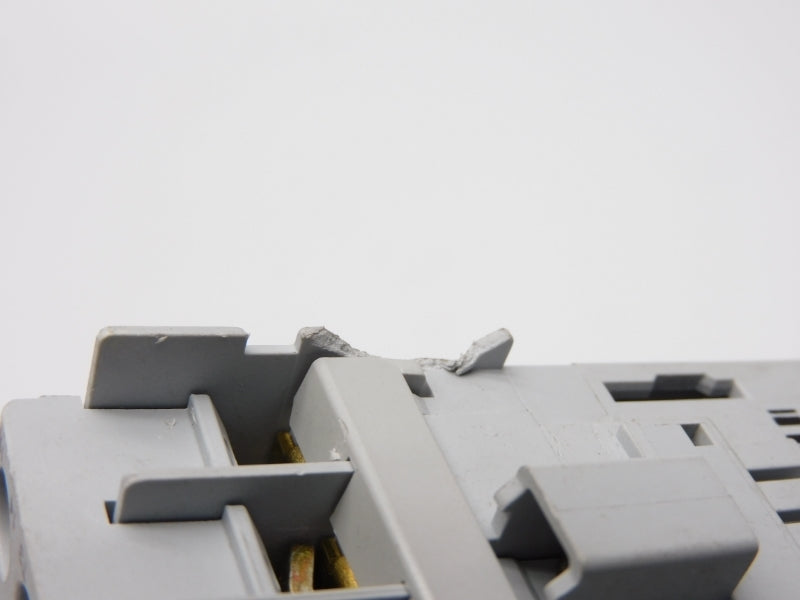 ALLEN BRADLEY 100-C12D10 SER. A 110/120V 32A (AS PICTURED) UNMP