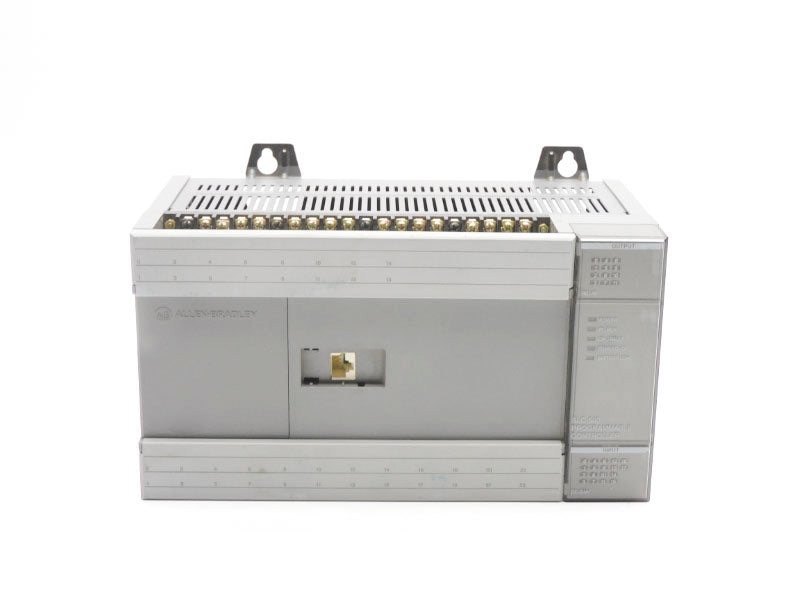 ALLEN BRADLEY 1747-L30C SER. B F/W 4 120/240VAC 15A UNMP