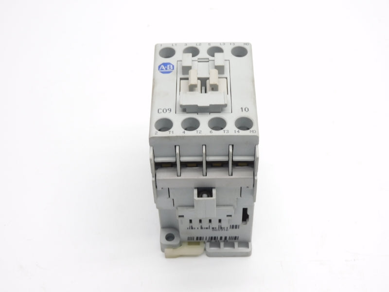 ALLEN BRADLEY 100-C09F10 SER. A 220-230/260V 32A UNMP