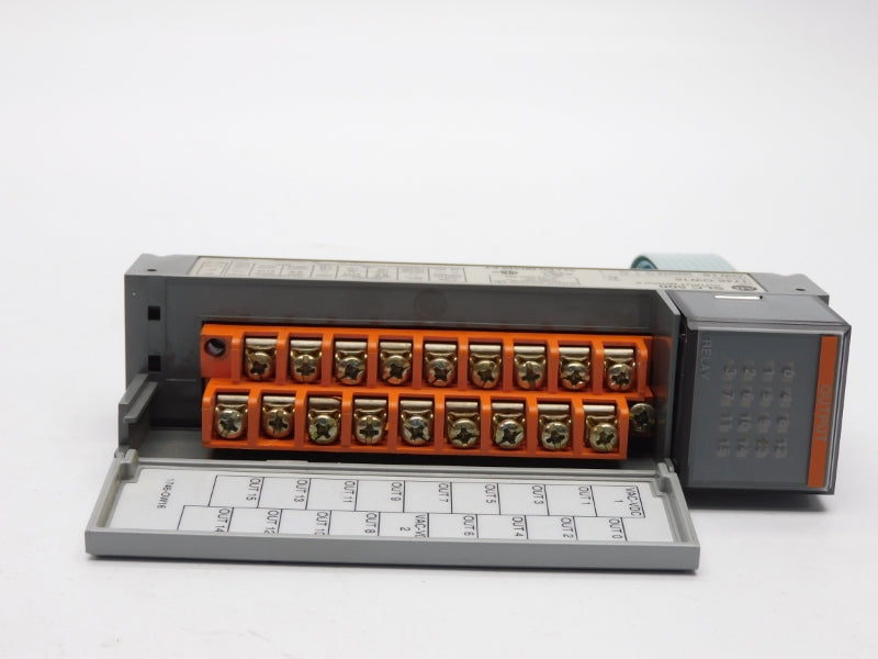 ALLEN BRADLEY 1746-OW16 SER. C 10-250VAC 15A UNMP