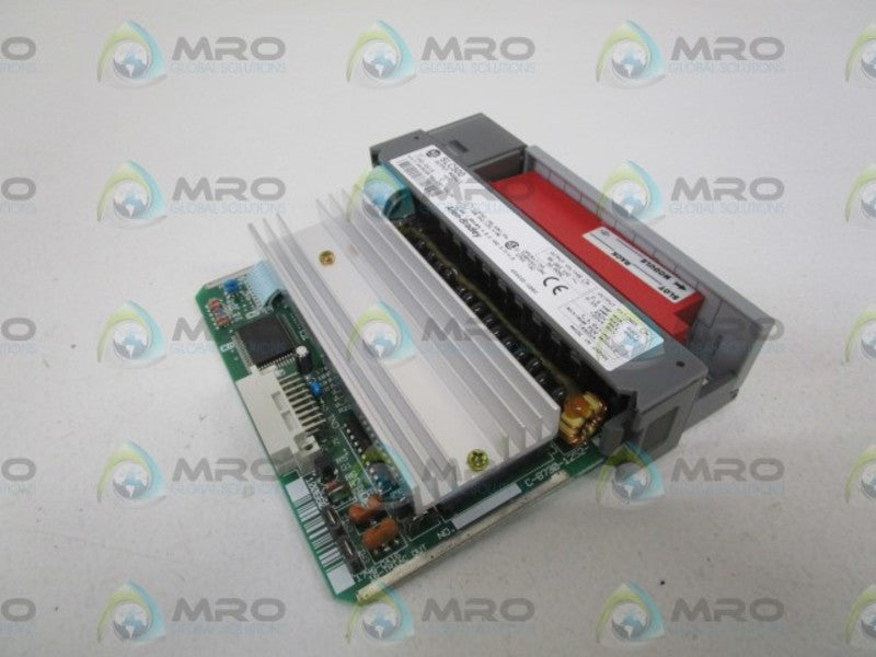 ALLEN BRADLEY 1746-OA16 SER. C  NSNP