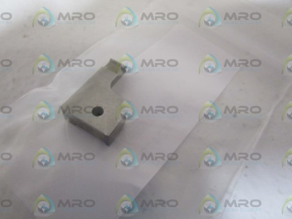 AIE MFG. POS TERM. GRIPPER RH X247893  NSNP IN BAG