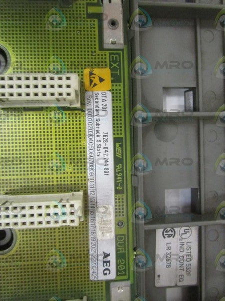 AEG SCHNEIDER DTA 201 7628-042.244801 5-SLOT SECONDARY RACK  UNMP