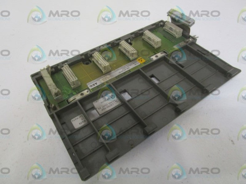 AEG SCHNEIDER DTA 201 7628-042.244801 5-SLOT SECONDARY RACK  UNMP