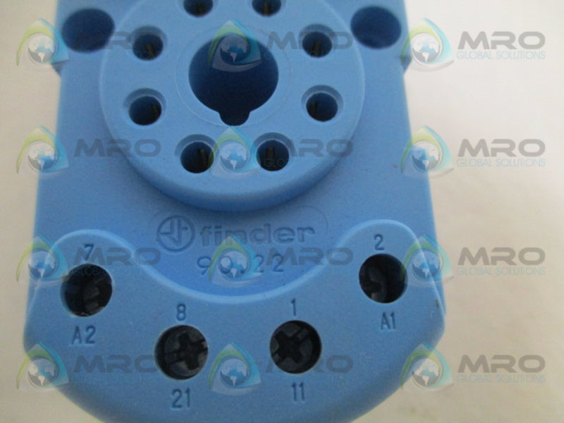 FINDER 90.20 RELAY SOCKET  NSNP