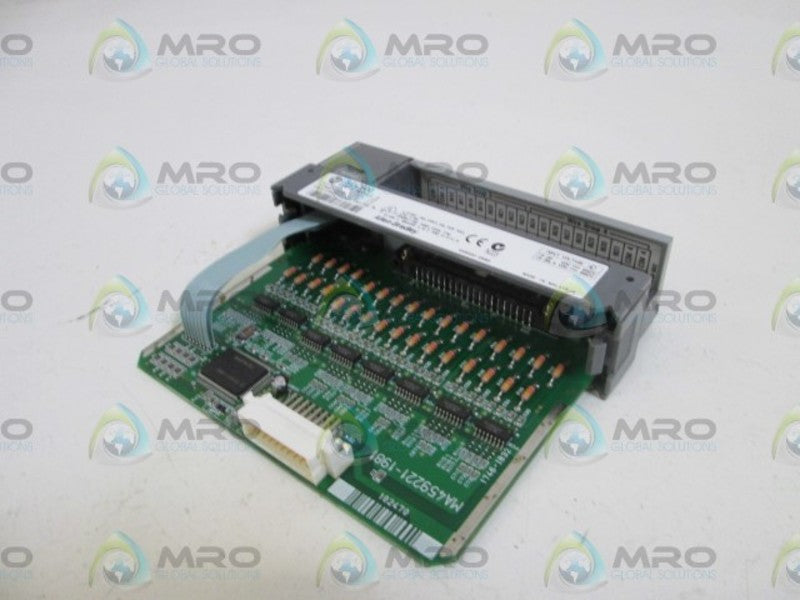 ALLEN BRADLEY 1746-IB32 SER. D (MISSING TERMINAL)  UNMP