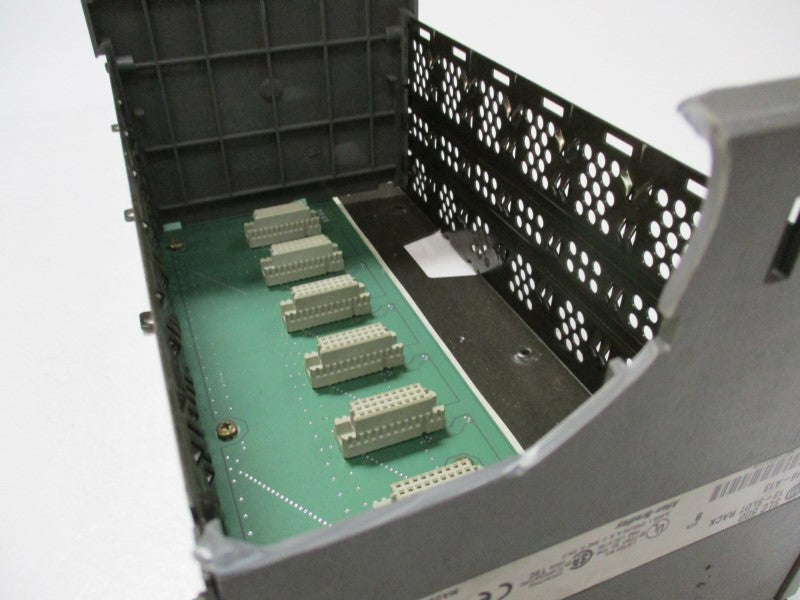 ALLEN BRADLEY 1746-A13 SER. B (AS PICUTRED) UNMP