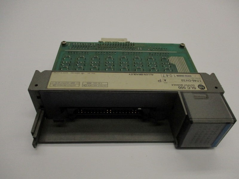 ALLEN BRADLEY 1746-OV32 SER. A UNMP