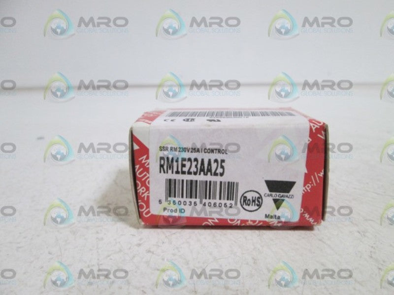 CARLO GAVAZZI PANEL MOUNT RELAY RM1E23AA25  NSMP