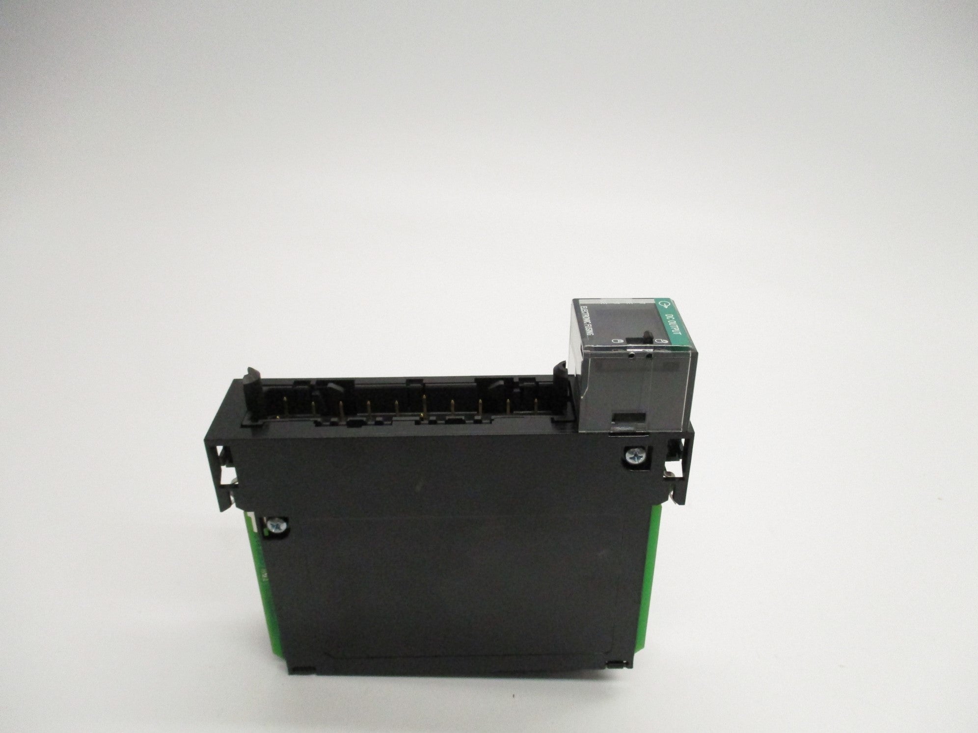 ALLEN BRADLEY 1756-OB16E SER. A 24VDC F/W 3.3 NSNP