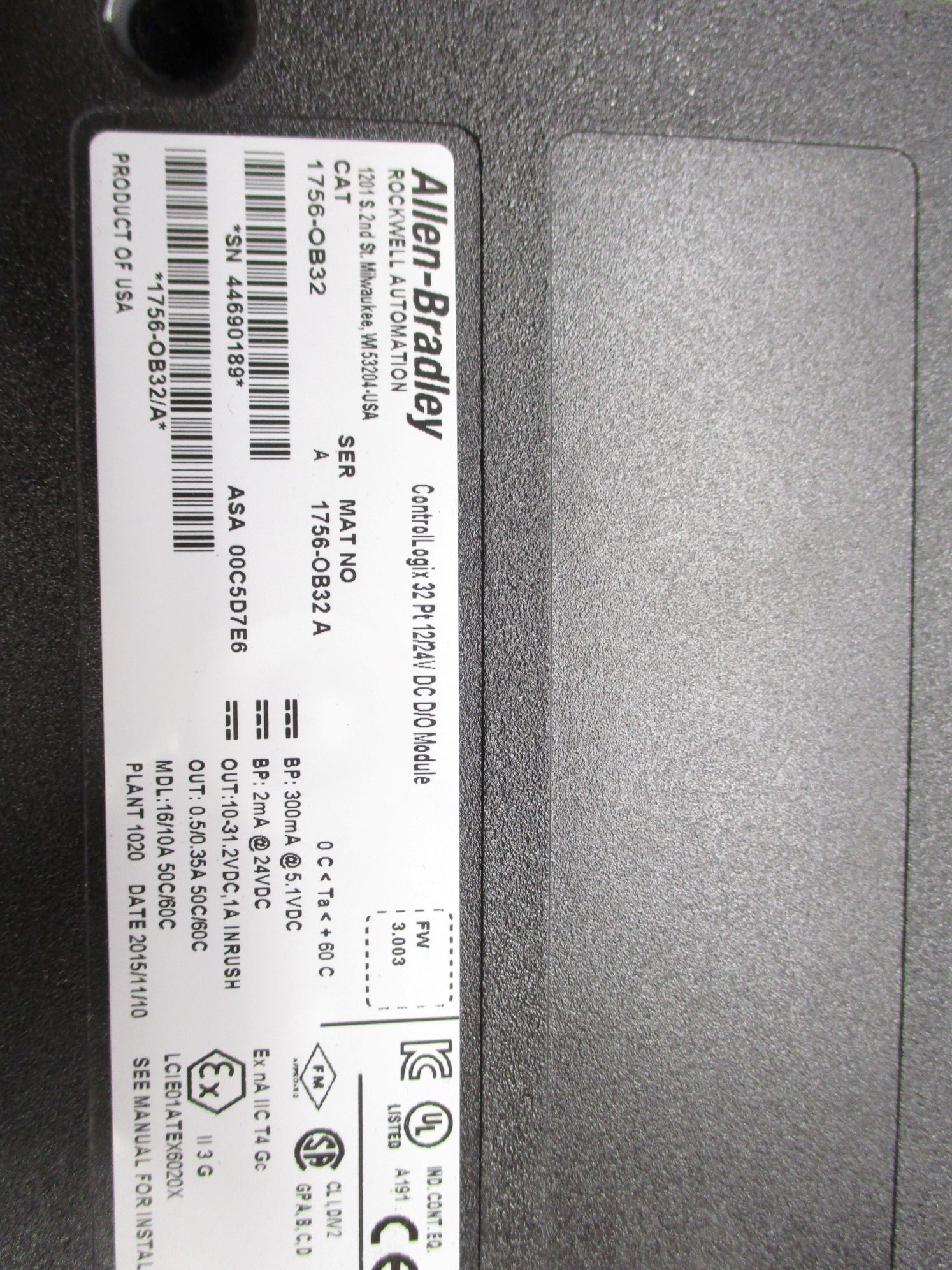 ALLEN BRADLEY 1756-OB32 SER. A 12/24VDC 1A F/W 3.003 NSNP