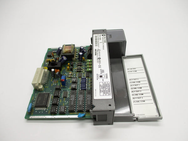 ALLEN BRADLEY 1746-NO4V SER. A (NO TERMINAL) NSNP