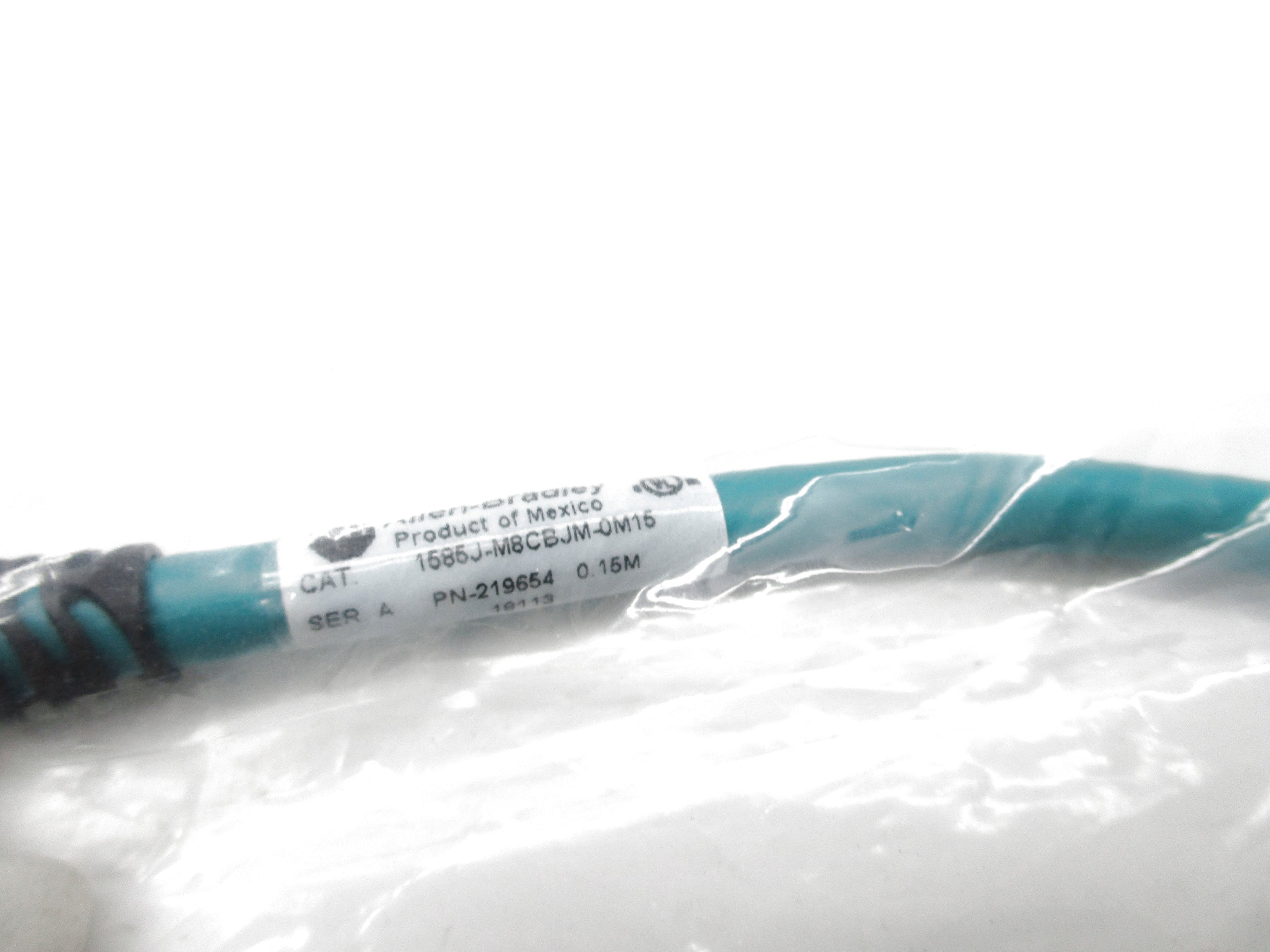 ALLEN BRADLEY 1585J-M8CBJM-0M15 SER. A (WH) NSMP