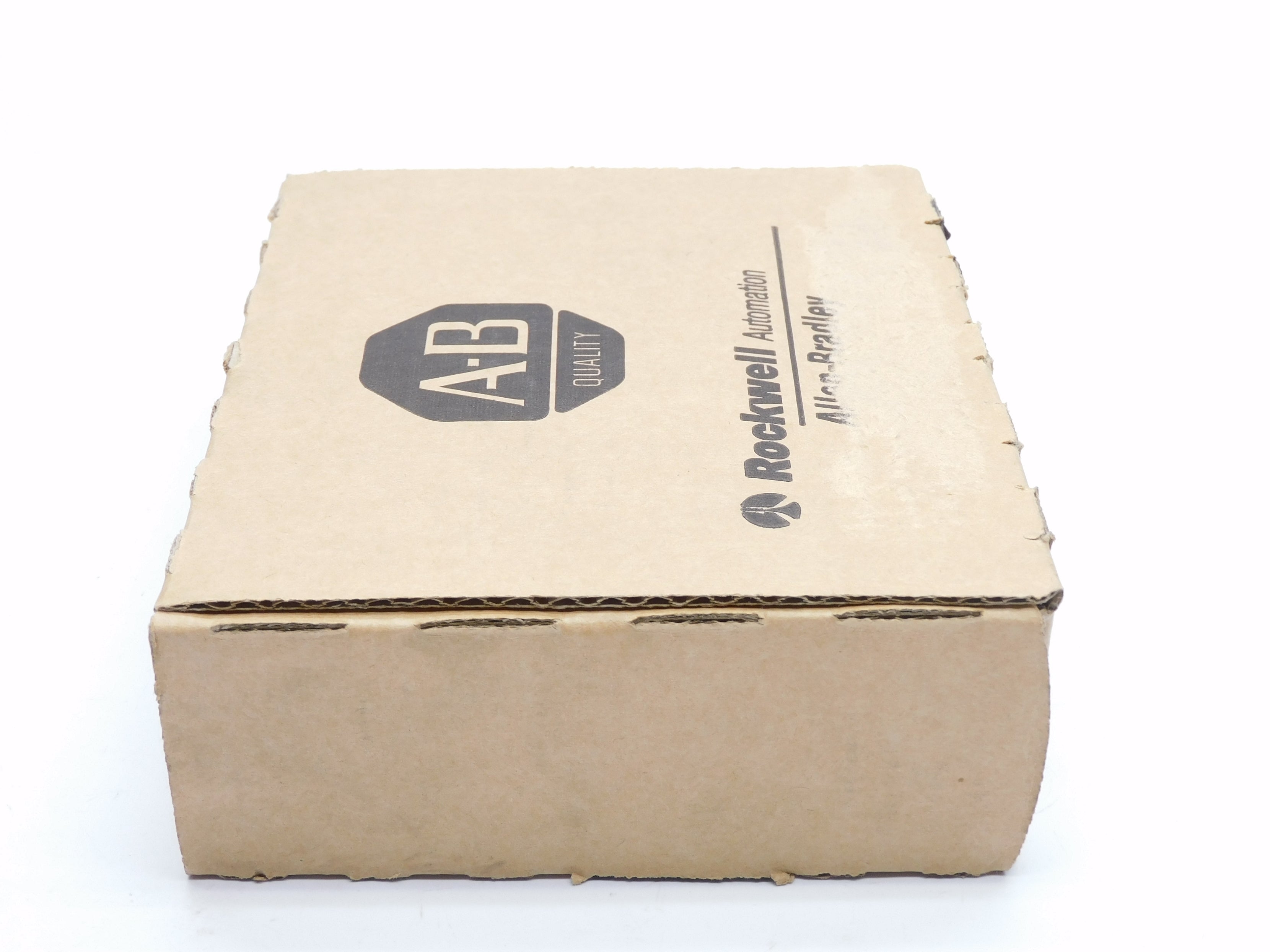 ALLEN BRADLEY 1769-IA16 SER. A 120VAC F/W 3.1 DATE: 2014 NSFS