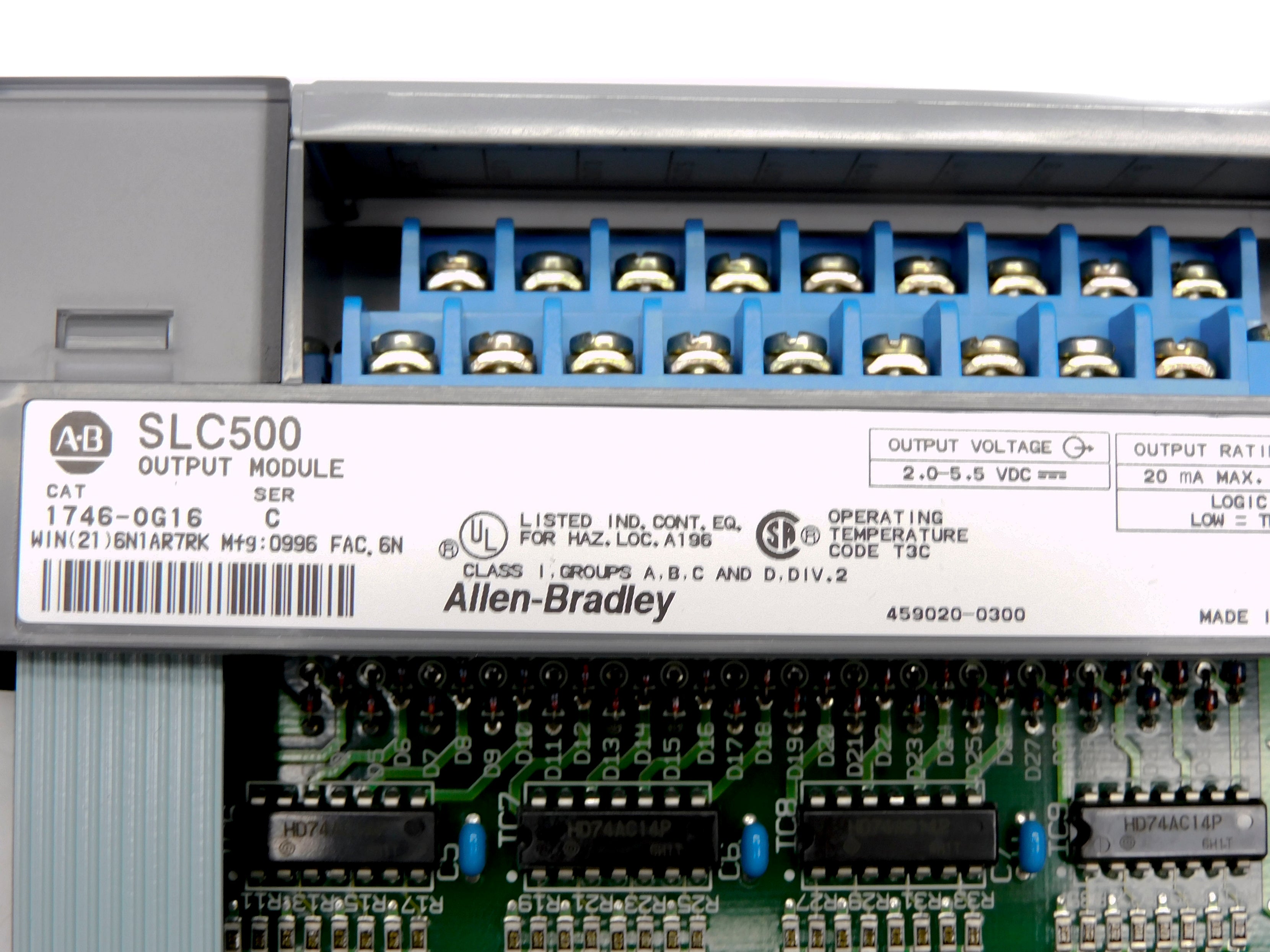ALLEN BRADLEY 1746-OG16 SER. C 2.0-5.5VDC NSMP