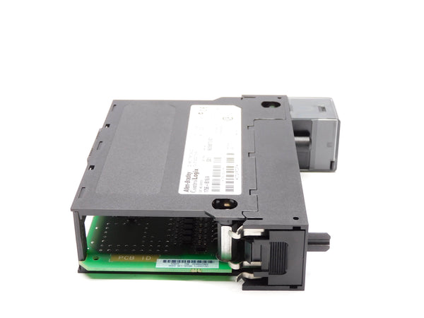 ALLEN BRADLEY 1756-IB16 SER. A F/W 2.5 NSNP