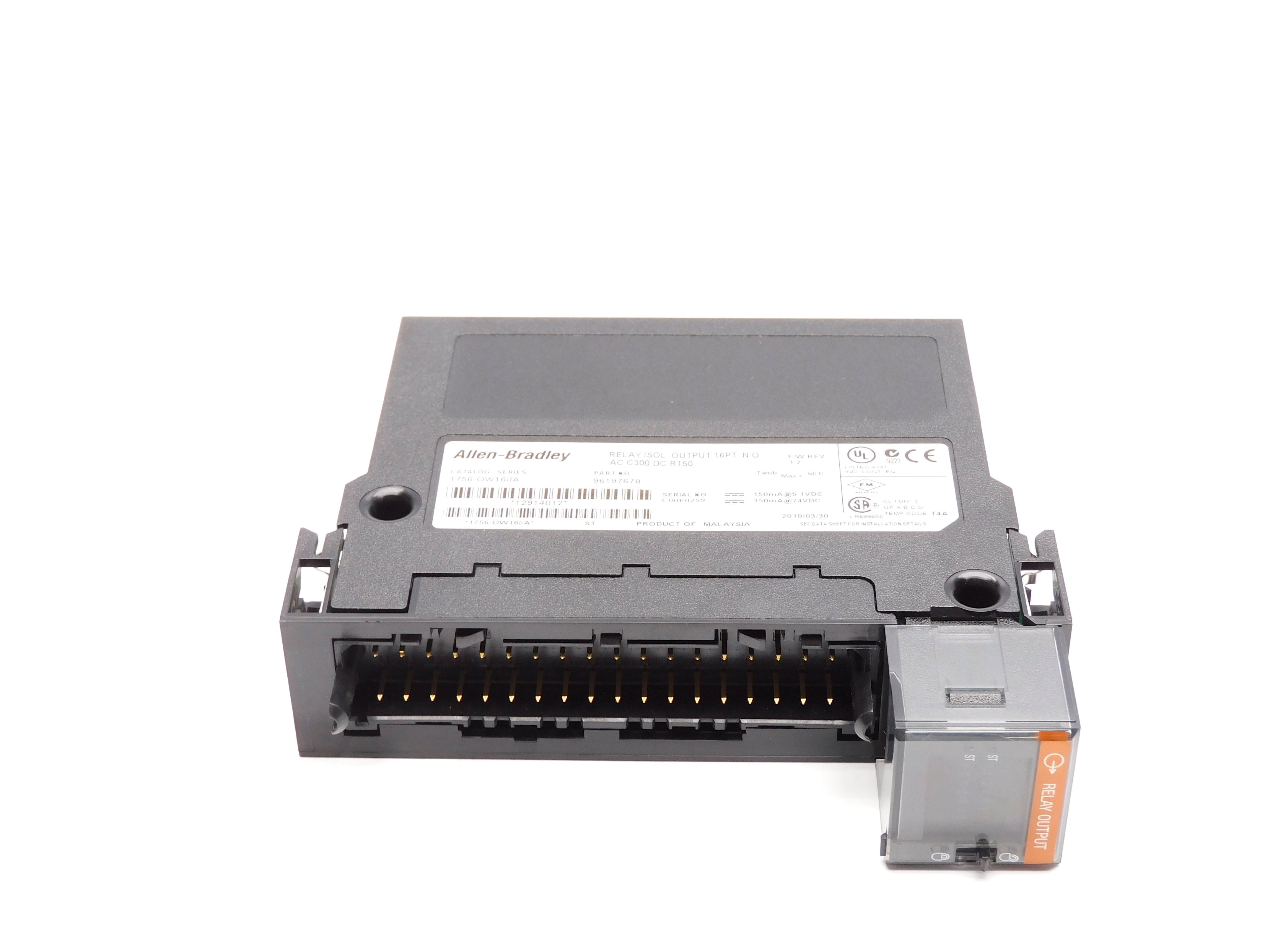 ALLEN BRADLEY 1756-OW16I SER. A F/W 3.2 24VDC (NO DOOR) NSNP