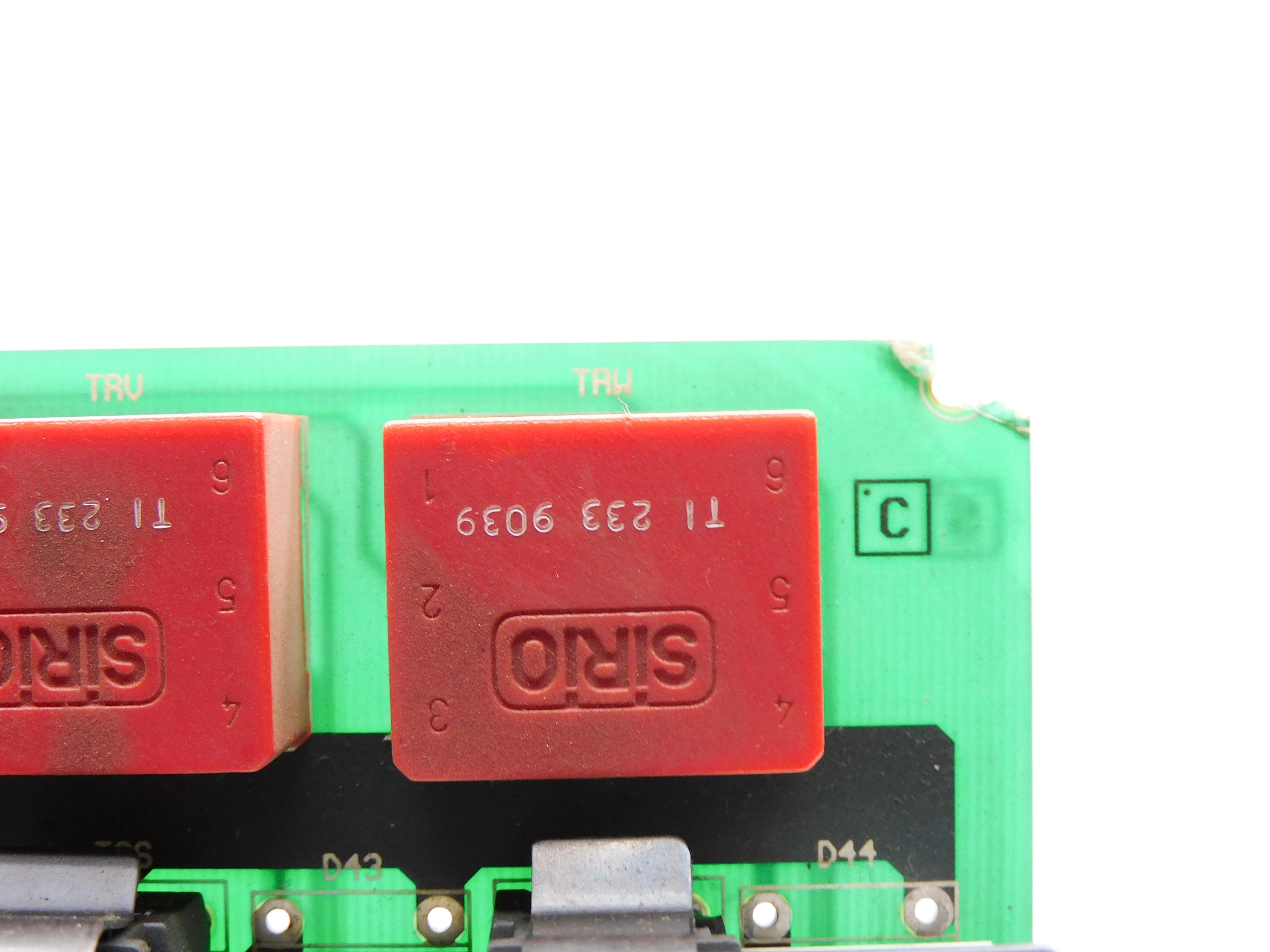 ABB DSQC236C YB560103-CC (AS PICTURED) UNMP