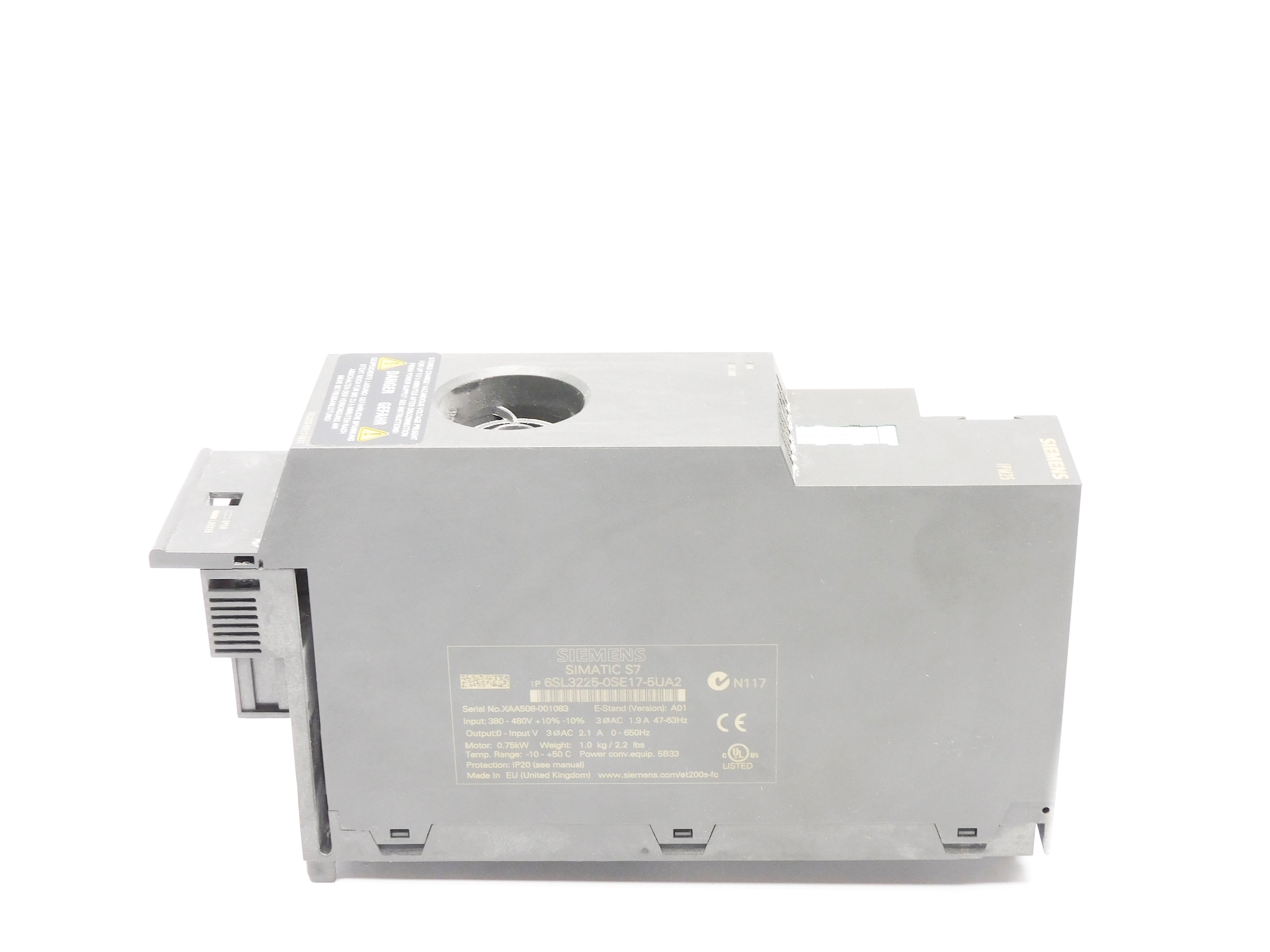 SIEMENS 6SL3225-0SE17-5UA2 380-480V 1.9A UNMP