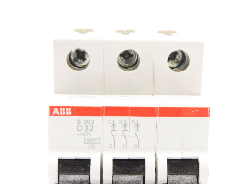 ABB 2CDS253001R0324 S203-C32 32A 400V (AS PICTURED) NSNP