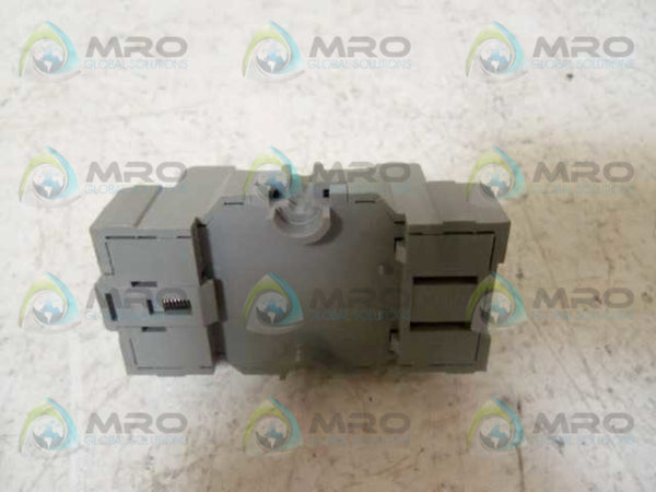 IDEC SH3B-05C RELAY SOCKET  NSNP
