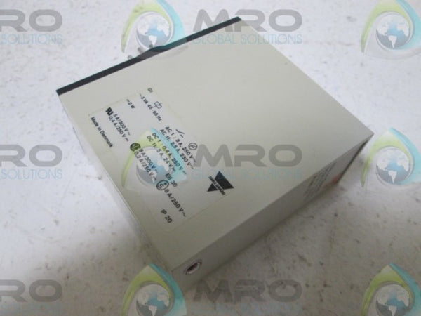 CARLO GAVAZZI SA2401153S TIMER DELAY RELAY  NSNP