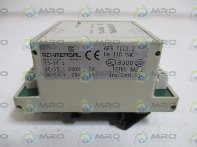 SCHMERSAL AES 7112.1 SAFETY RELAY  UNMP