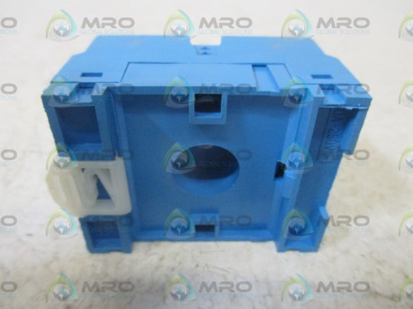 FINDER 90.27 RELAY SOCKET  NSNP