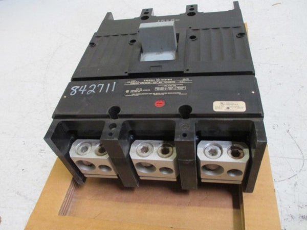 GENERAL ELECTRIC TJD432300 CIRCUIT BREAKER  NSMP
