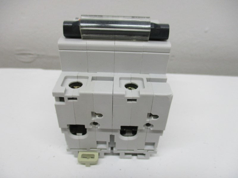 MERLIN GERIN 27166 CIRCUIT BREAKER 10A 480VAC  NSNP