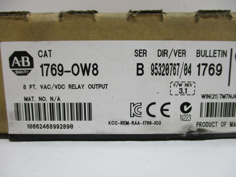 ALLEN BRADLEY 1769-OW8 SER. B F/W 3.1 5-265VAC NSMP