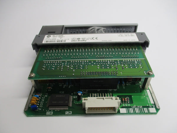 ALLEN BRADLEY 1746-IB32 SER. C UNMP