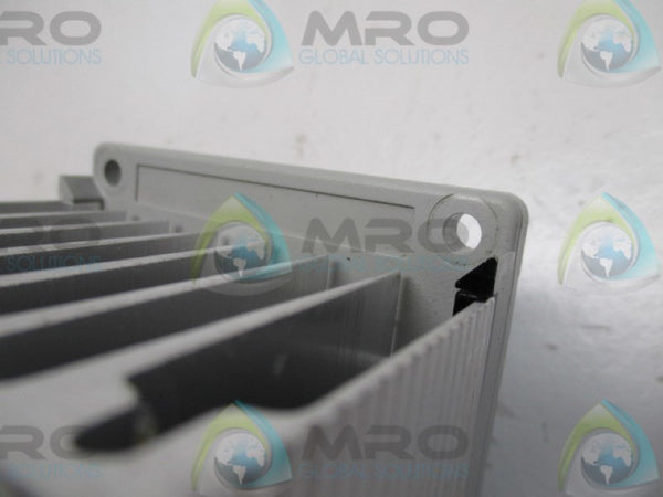 ALLEN BRADLEY 160S-AA03NPS1P1 SER. B F/W: 5.01 (AS PICTURED)  UNMP