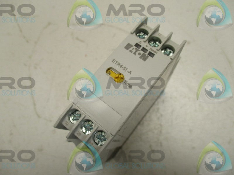 EATON  ETR4-51-A TIMING RELAY 3-60SECONDS 24-240V  NE WIN BOX