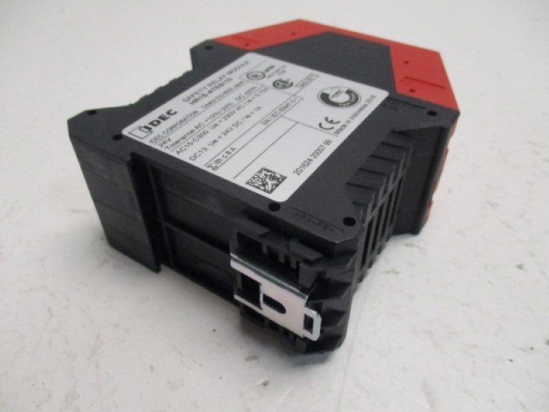 IDEC HR1S-ATE5110 SAFETY RELAY MODULE 24V  NSMP