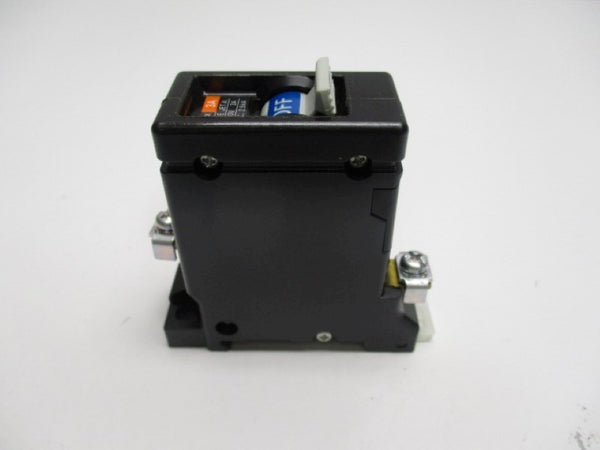FUJI ELECTRIC CP31/X-3A CIRCUIT BREAKER 3A 250VAC  NSMP