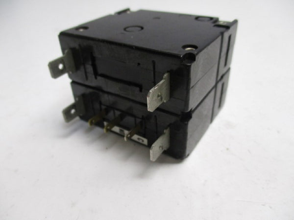 FUJI ELECTRIC CP32E/10WDC CIRCUIT BREAKER 10A 60VDC 1800A  UNMP