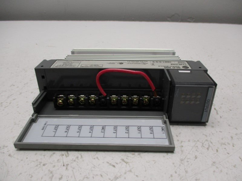 ALLEN BRADLEY 1746-0A8 SER. A UNMP
