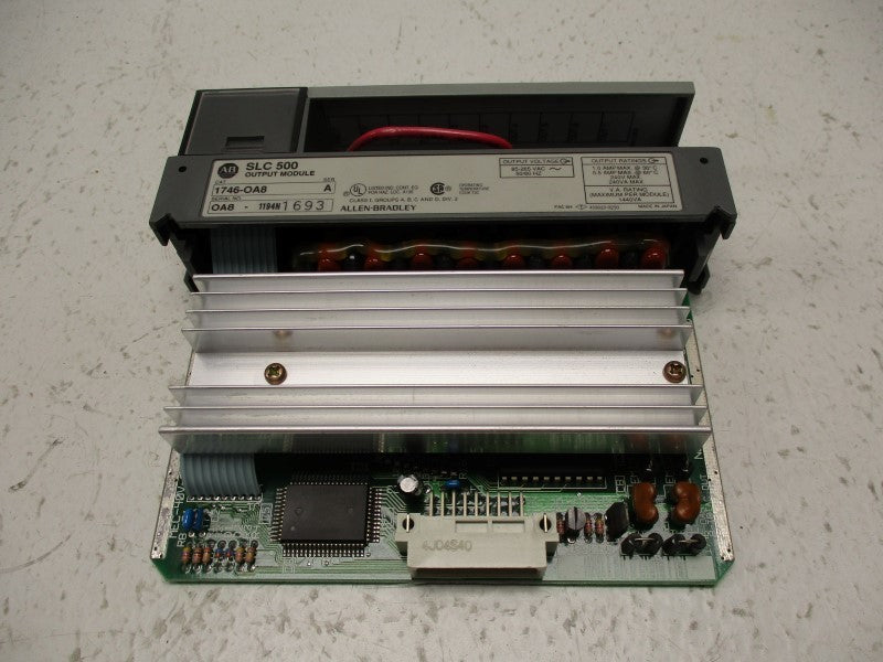 ALLEN BRADLEY 1746-0A8 SER. A UNMP