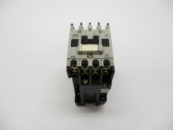 ALLEN BRADLEY 100-A09NZ3 SER. B 24VDC UNMP