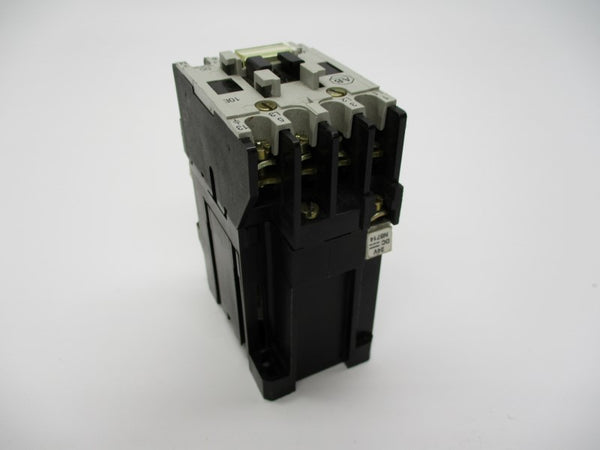 ALLEN BRADLEY 100-A09NZ3 SER. B 24VDC UNMP