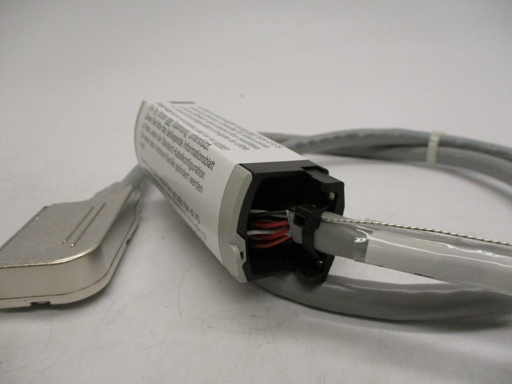 ALLEN BRADLEY 1492-ACABLE010UD SER. A NSMP